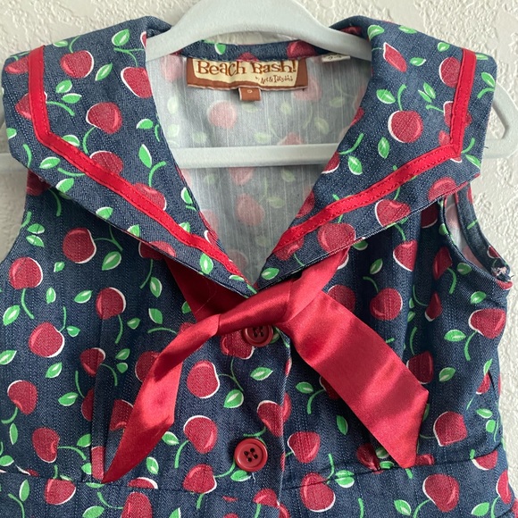 ๐ Beach Bash by Art & Tatyana Jean Dress - Picture 4 of 7